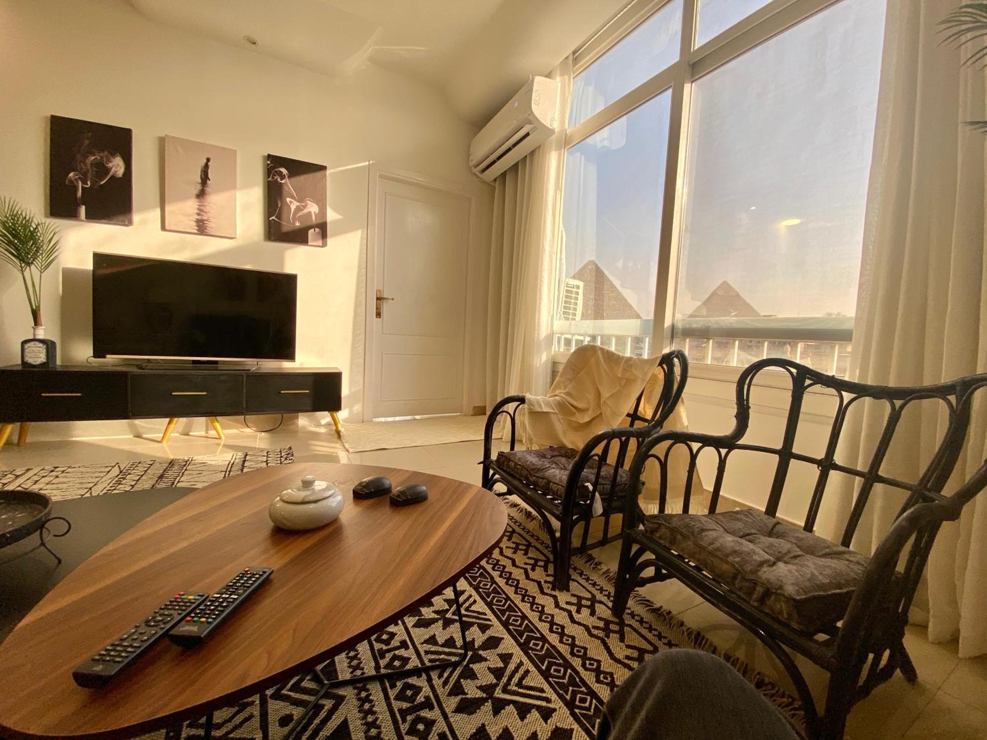 Apartamento The Pyramid Area Vibe El El Cairo Exterior foto
